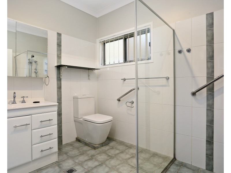17 Brisbane Rd, Riverstone NSW 2765