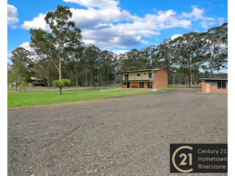35 Broos rd, Oakville NSW 2765