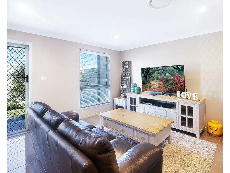 8 Riverbrae Avenue, Riverstone NSW 2765