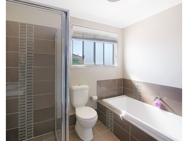 8 Riverbrae Avenue, Riverstone NSW 2765