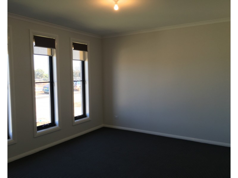 3 Piccadilly Street, Riverstone NSW 2765