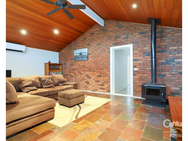 20 Ryan Cres, Riverstone NSW 2765
