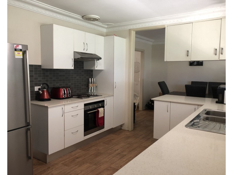 33 Gladstone Parade, Riverstone NSW 2765