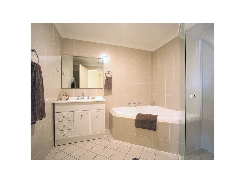 18/19-21 Sherwin Avenue, Castle Hill NSW 2154