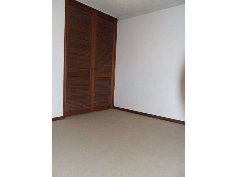 17/127 Burns Bay Road, Lane Cove NSW 2066