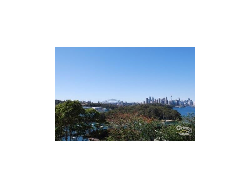 13/4 Landenburg Place, Greenwich NSW 2065