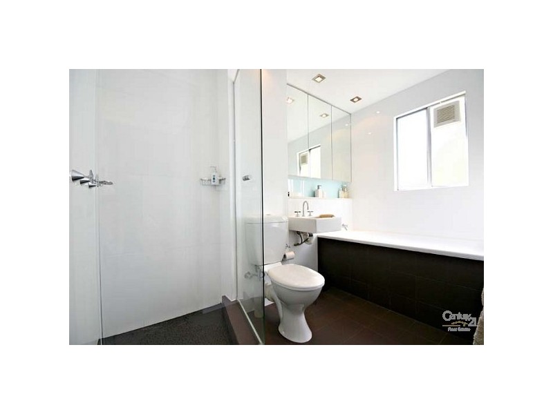 10/300c Burns Bay Road, Lane Cove NSW 2066