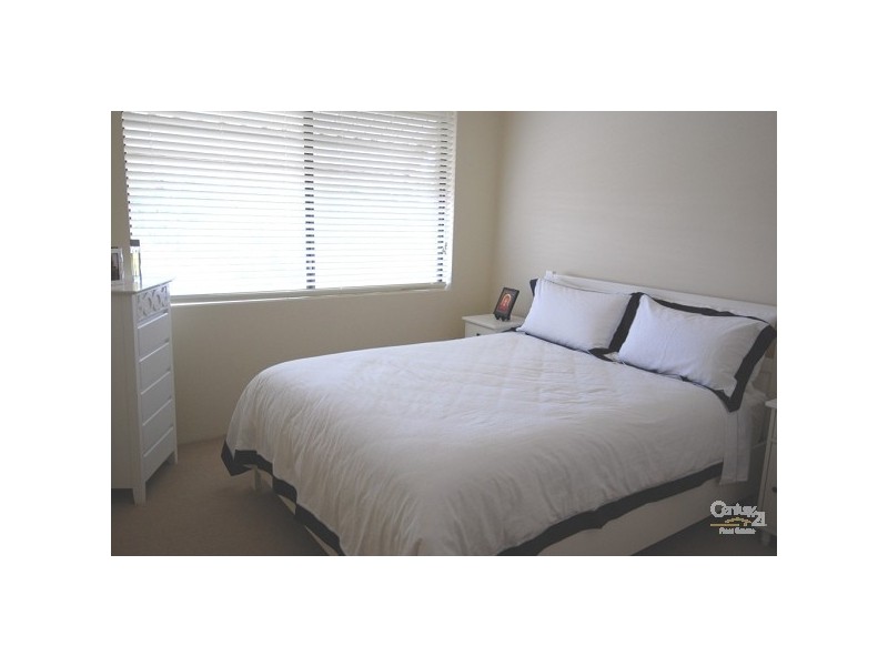 27/120 Burns Bay Road, Lane Cove NSW 2066