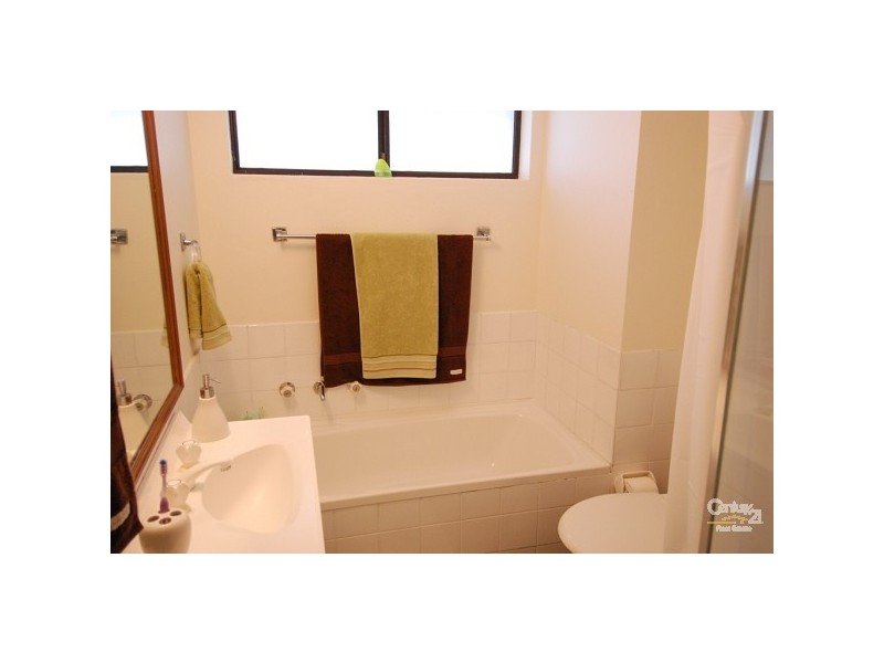 27/120 Burns Bay Road, Lane Cove NSW 2066