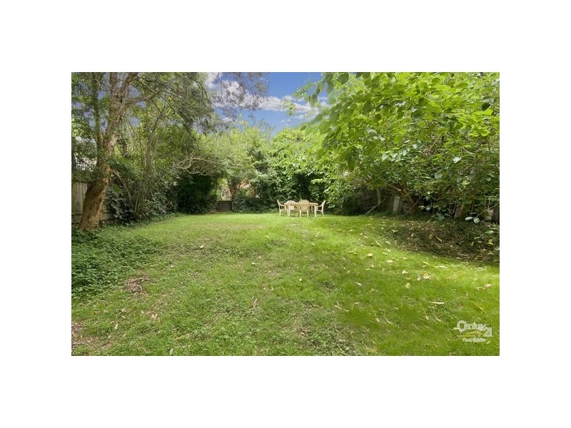 16 Ronald Ave, Greenwich NSW 2065