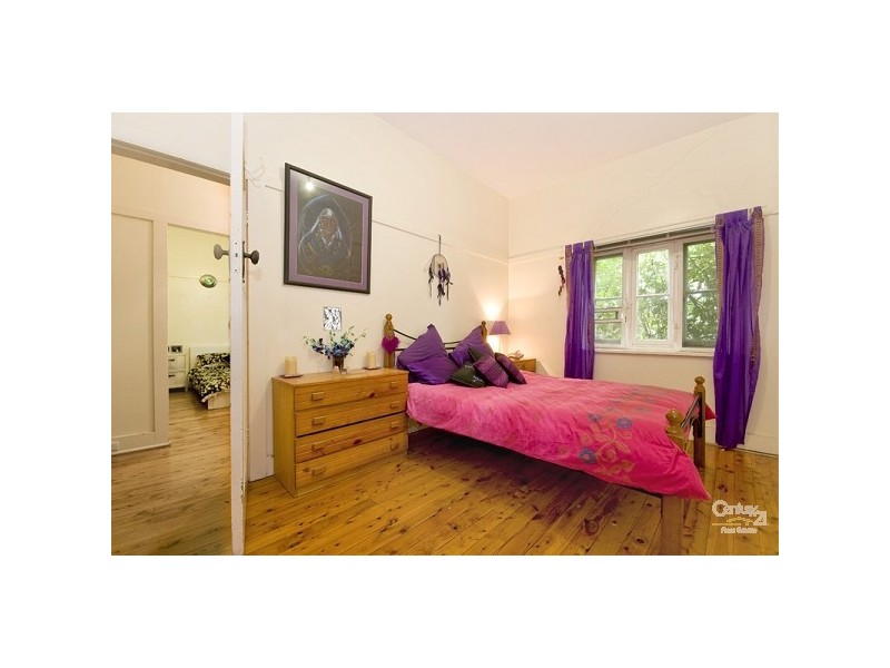 16 Ronald Ave, Greenwich NSW 2065