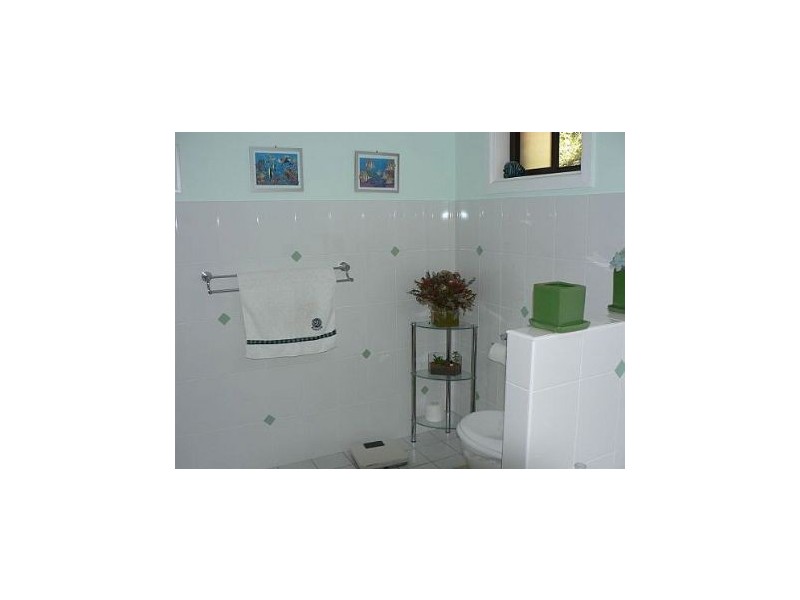 32 RAILWAY PARADE, Woodford NSW 2778