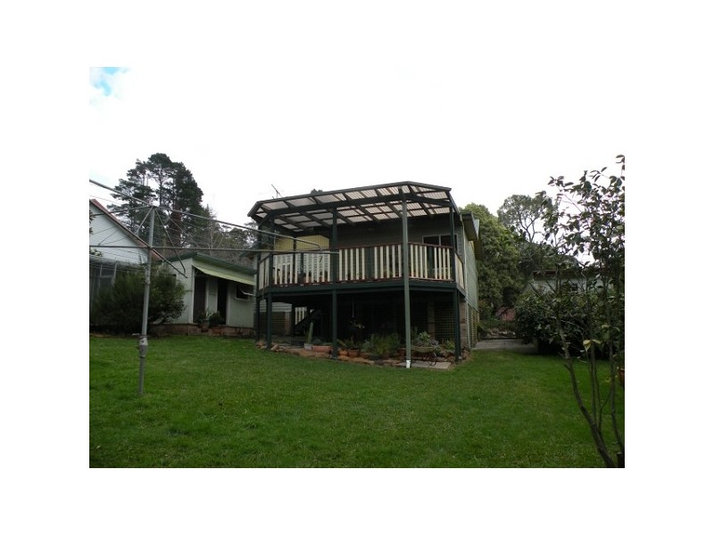 9 Burford Street, Hazelbrook NSW 2779