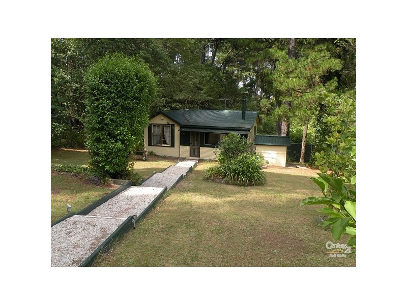 4 Genevieve Road, Bullaburra NSW 2784