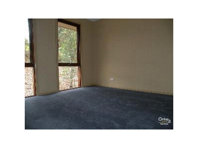 19 Lysiana Road, Woodford NSW 2778