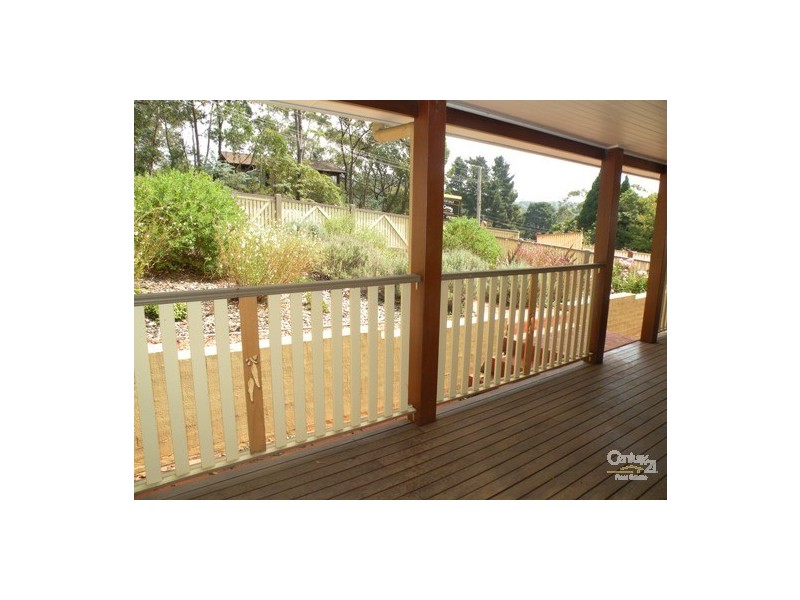 25 Oaklands Road, Hazelbrook NSW 2779