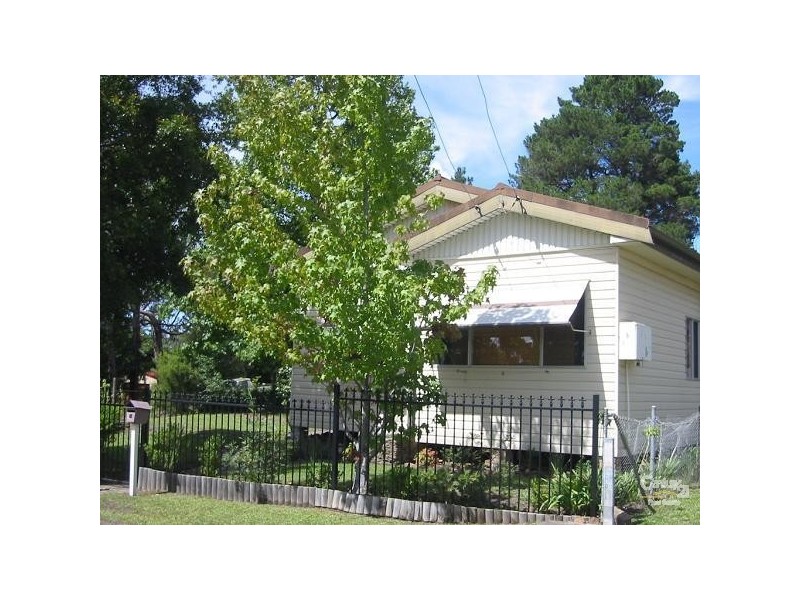 4 Railway Parade, Hazelbrook NSW 2779