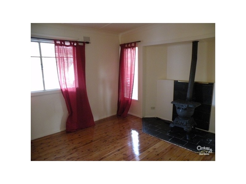 87 RAILWAY PARADE, Bullaburra NSW 2784