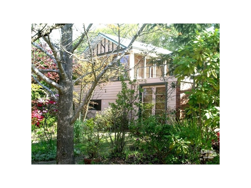 12 Ferguson Road, Hazelbrook NSW 2779