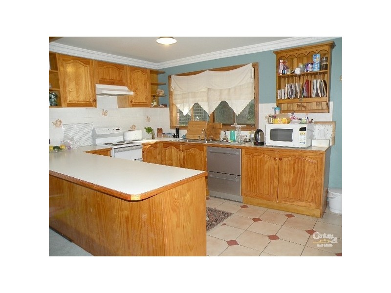 15 Wideview Avenue, Woodford NSW 2778