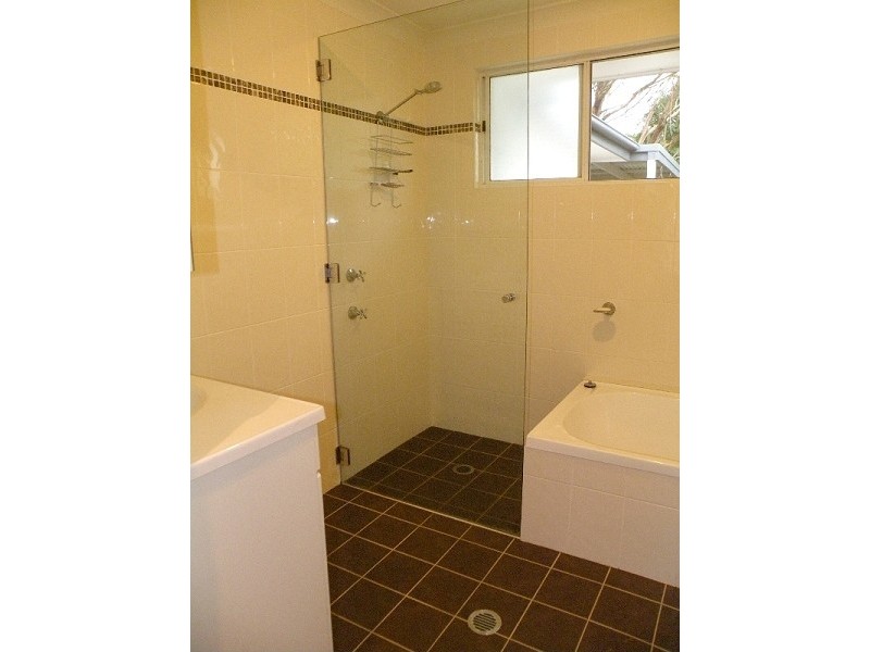 128 Hall Parade, Hazelbrook NSW 2779