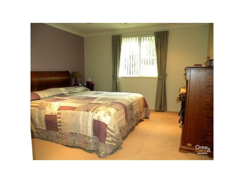 128 Hall Parade, Hazelbrook NSW 2779