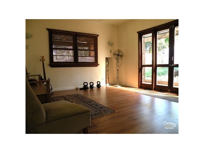 16 Benang Street, Lawson NSW 2783