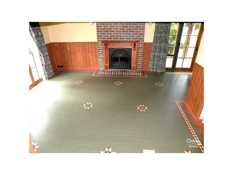 3 Cox Avenue, Wentworth Falls NSW 2782