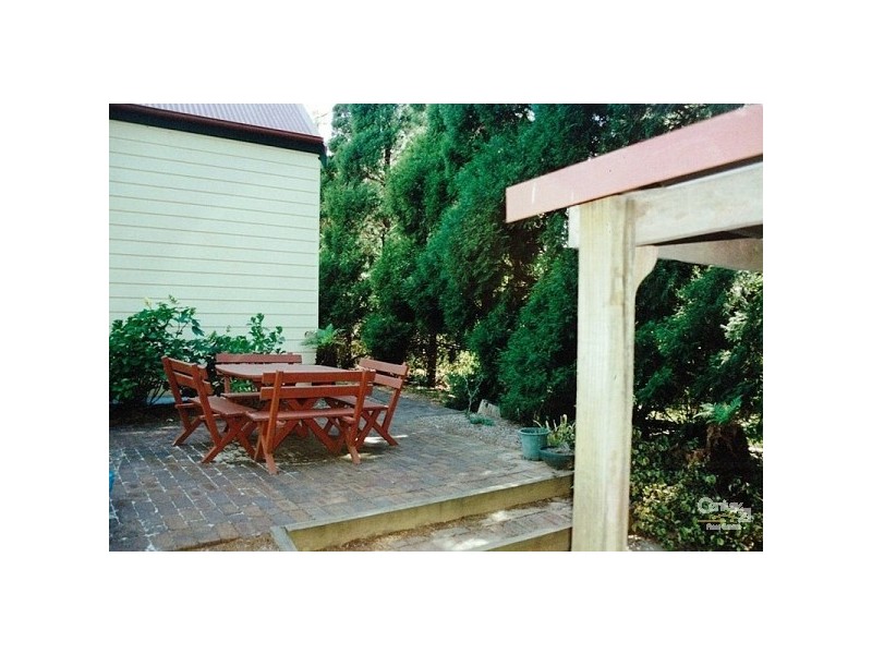 3 Cox Avenue, Wentworth Falls NSW 2782