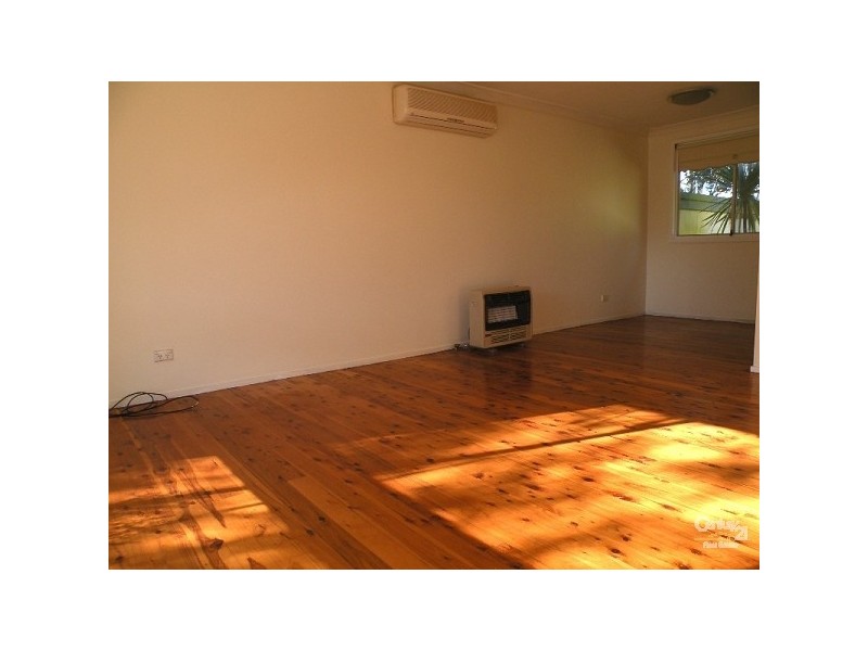 2 Hall Parade, Hazelbrook NSW 2779