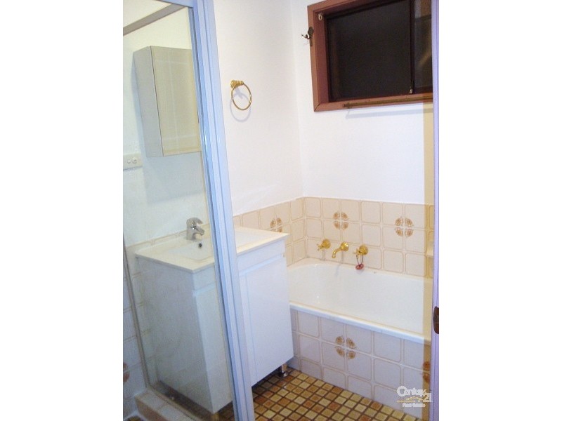 25 Railway Parade, Bullaburra NSW 2784