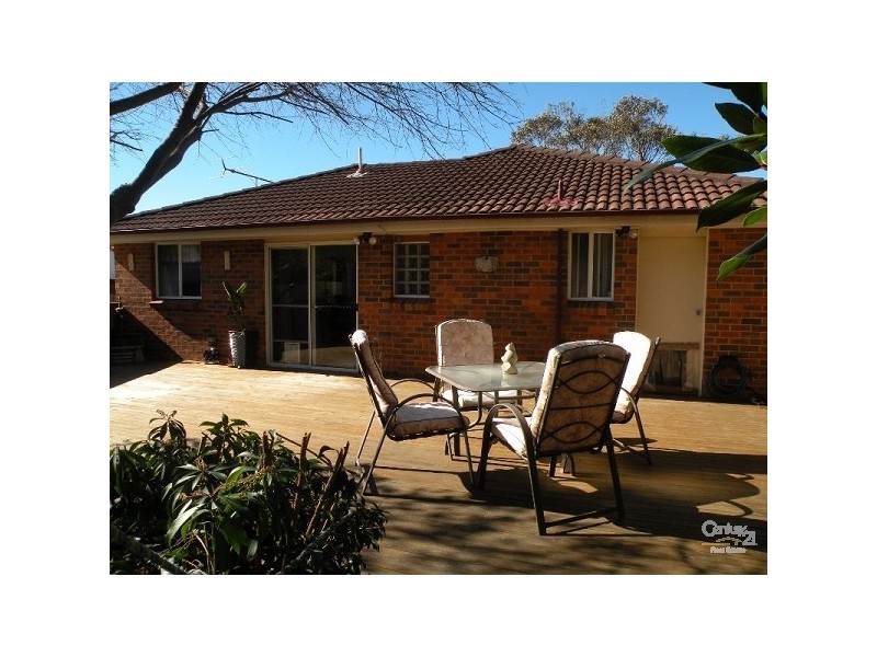 8 Hill Street, Wentworth Falls NSW 2782