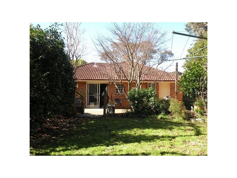 8 Hill Street, Wentworth Falls NSW 2782