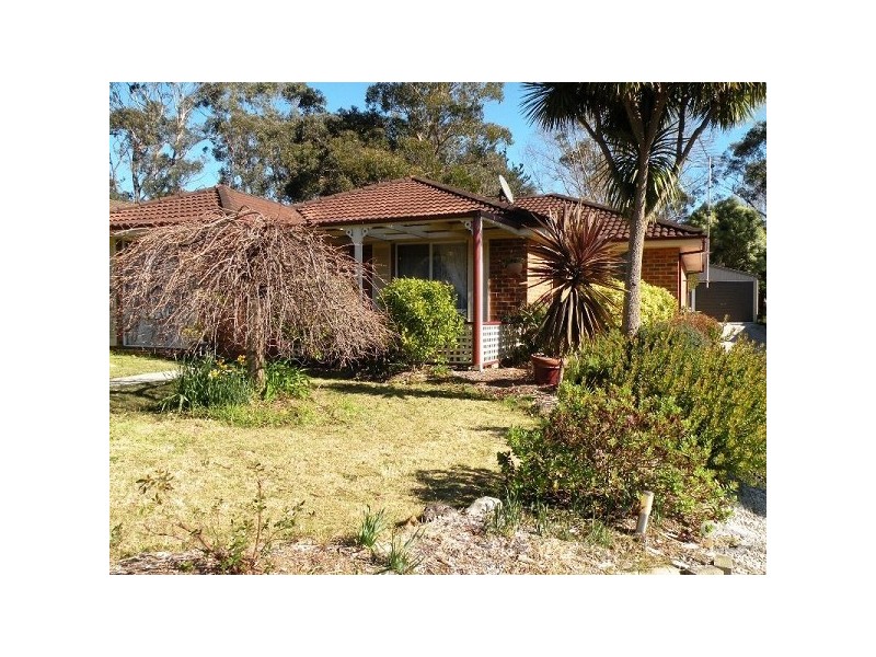 8 Hill Street, Wentworth Falls NSW 2782