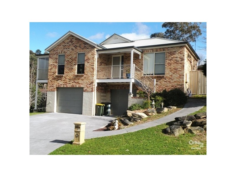 6 Scullin Court, Hazelbrook NSW 2779