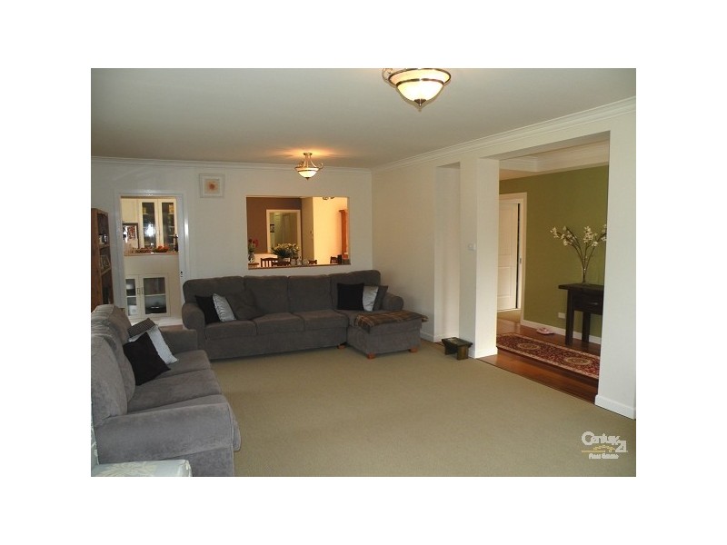 6 Scullin Court, Hazelbrook NSW 2779