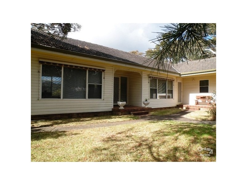 15 Beauford Street, Woodford NSW 2778