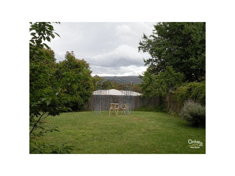 69 Railway Parade, Hazelbrook NSW 2779