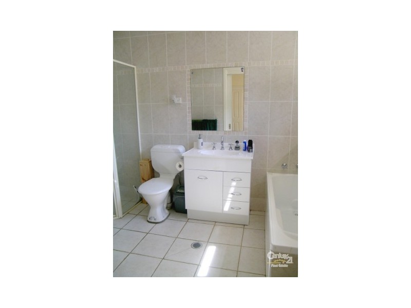 19 Railway Parade, Bullaburra NSW 2784