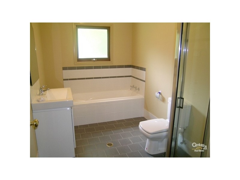 19 Lysiana Road, Woodford NSW 2778