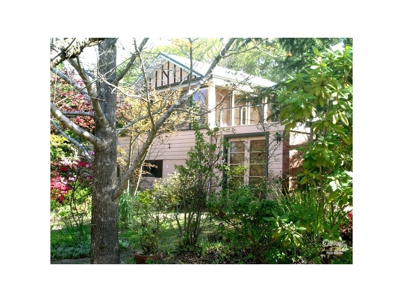12 Ferguson Road, Hazelbrook NSW 2779