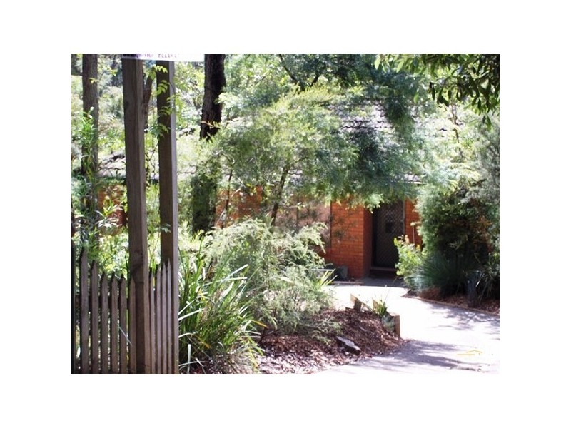 6 George Street, Hazelbrook NSW 2779