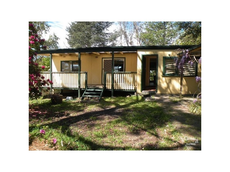 6 Birdwood Parade, Hazelbrook NSW 2779