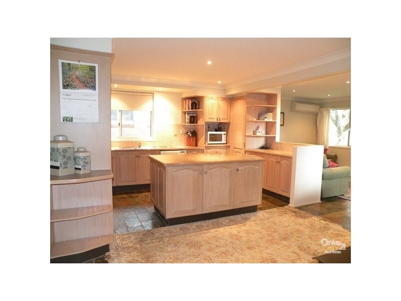 128 Hall Parade, Hazelbrook NSW 2779