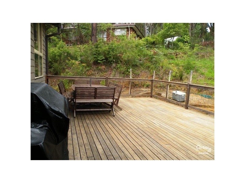 33 Hazel Avenue, Hazelbrook NSW 2779