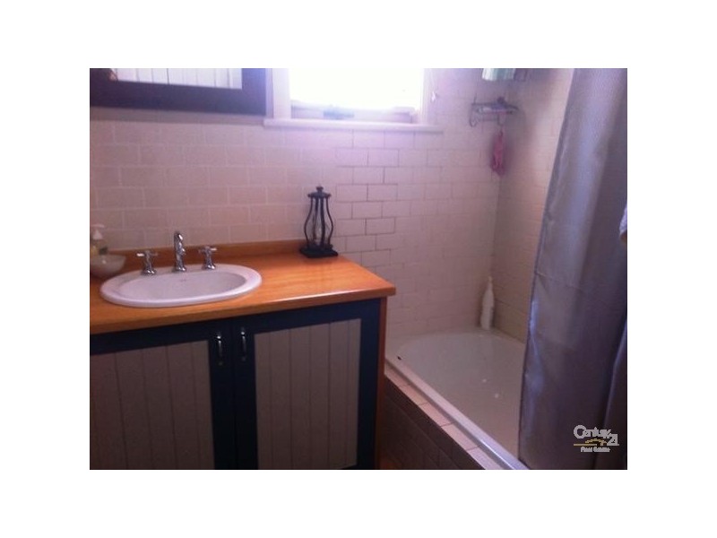 18 Charles Street, Lawson NSW 2783