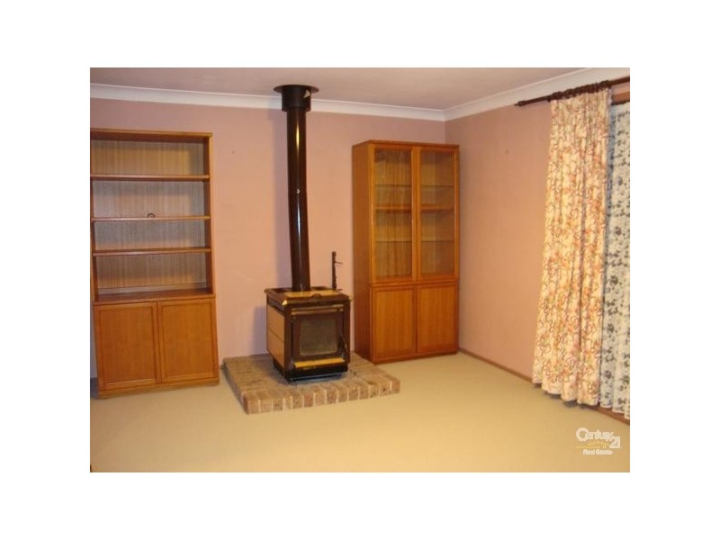 25 RAILWAY PARADE, Bullaburra NSW 2784