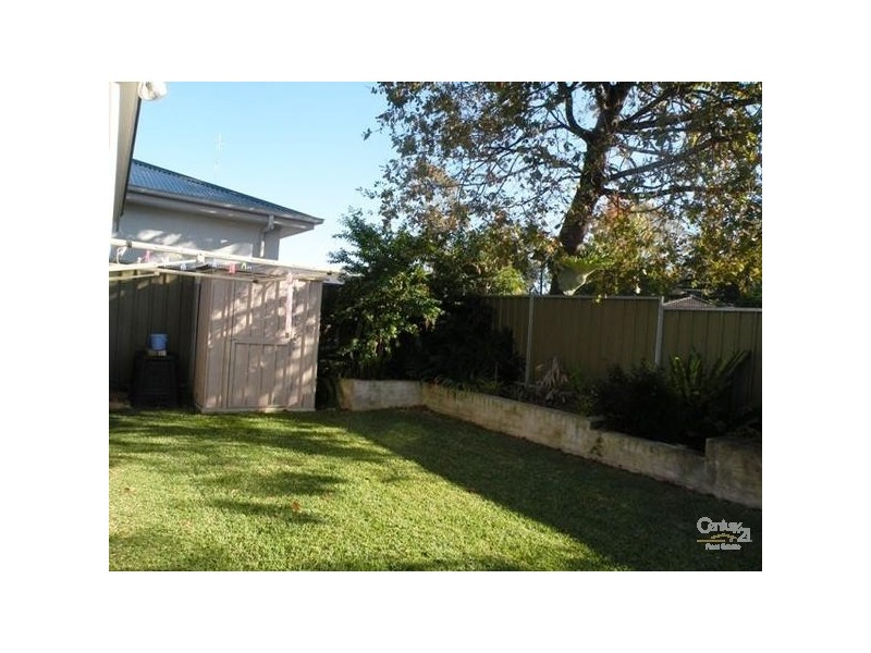 5 St Johns Road, Blaxland NSW 2774