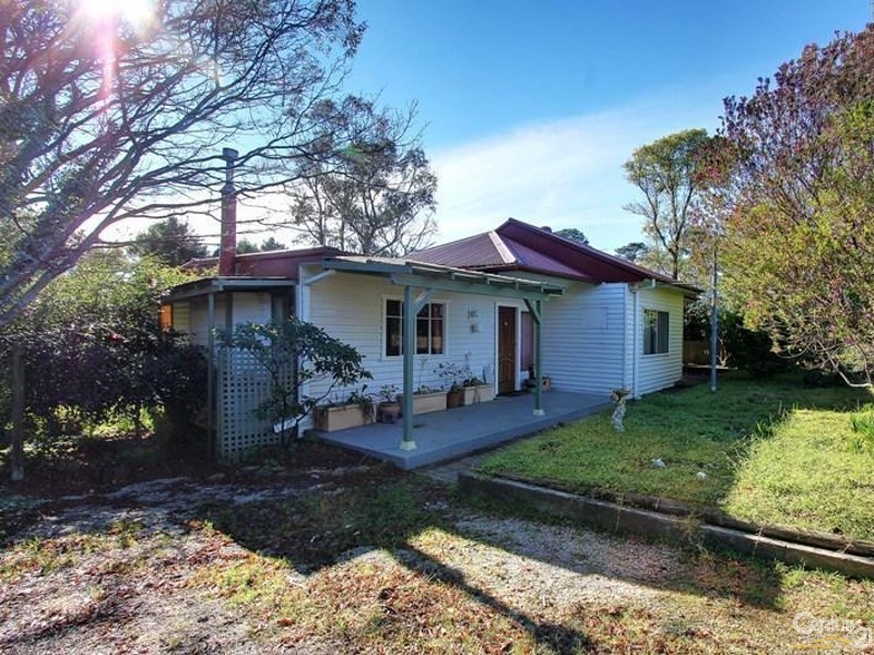 87 Railway Parade, Bullaburra NSW 2784
