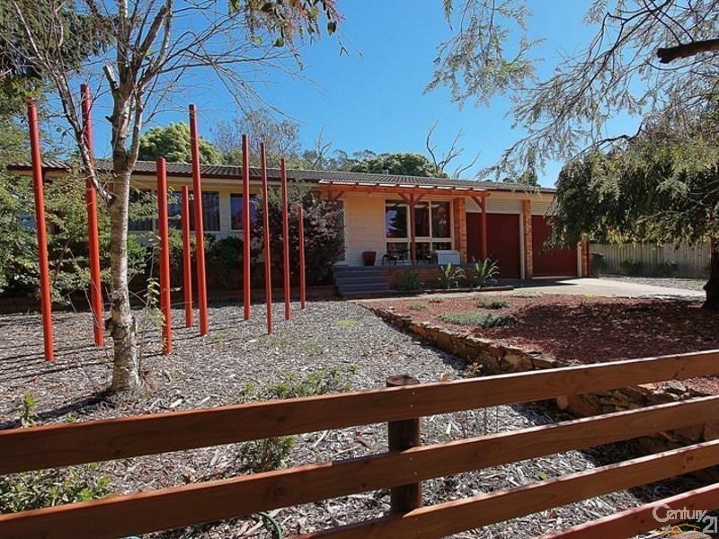 3 Kitchener Avenue, Wentworth Falls NSW 2782